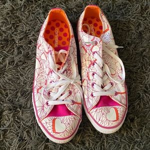 Valentines Converse